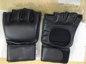 Guantes de MMA Profesionales de Cuero al por Mayor, Guantes de Combate Ligeros para Adultos con Envío a Domicilio - Product Image 3