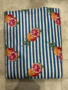 Tissu en coton cambre biologique léger imprimé au bloc, motif floral indien doux pour vêtements de filles, projets domestiques, sacs et rideaux - Product Image 6