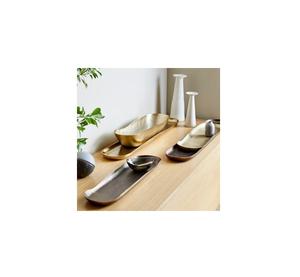 Bandeja ovalada clásica de latón con asas resistentes para servir bebidas, desayuno en la cama, y fiestas. - Product Image 6