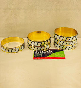 Ensemble de bracelets de luxe personnalisés en nacre, bracelets de créateur en laiton plaqué or pour femmes, bijoux artisanaux naturels en gros - Product Image 5
