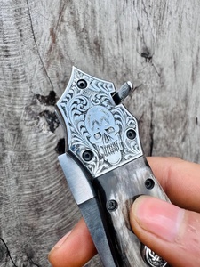 Cuchillo de bolsillo plegable de acero de Damasco hecho a mano con mango de madera y funda de cuero, cuchillos de supervivencia al por mayor, Pasha Enterprises - Product Image 3