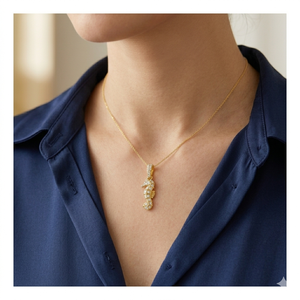 Collier tendance personnalisé avec pendentif petit hippocampe glacé en or 10K plaqué et diamant de laboratoire, breloques d'été pour enfants, pour les amoureux de l'océan - Product Image 2