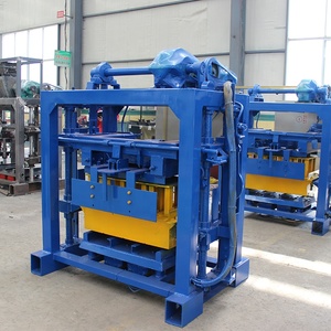 Machine automatique de fabrication de blocs Machine de fabrication de pavés solides QT40-2 machine de fabrication de blocs de béton en <span class=keywords><strong>Tanzanie</strong></span> - Product Image 6