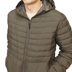 Blouson matelassé confortable pour homme, respirant, très vendu, léger, prix raisonnable, avec les dernières tendances. - Product Image 5