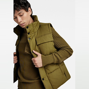 สินค้ามาใหม่ เสื้อผ้าสตรีทแวร์ขายส่ง แฟชั่นหลายกระเป๋า ทรงปกติ หนานุ่ม ผ้าเคลือบลายพราง ระบายอากาศได้ดี สำหรับผู้ชาย - Product Image 5