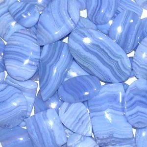 Hermosas Gemas Sueltas de Ágata Azul Natural, Cuarzo, Venta al por Mayor, Alta Calidad, Sin Tratar, Mezcla de Formas y Tamaños, Cabujón para Joyería - Product Image 1