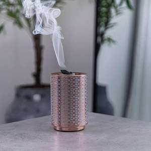 Brûleur à Bakhoor Moderne en Métal Gris, Encensoir Arabe en Maille Argentée, Encensoir à Oud en Forme de Cône, Décoration de Table pour Ramadan et Aïd, Vente en Gros - Product Image 4