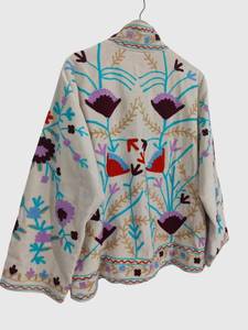 Handmade Indian Suzani Embroidery <b>Velvet</b> Bomber Jacket for <b>Women</b> <b>Coat</b> Reversible Quilted Wholesale Price - Product Image 3