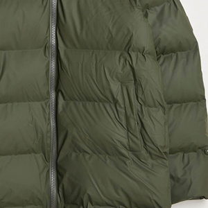 Veste matelassée longue à capuche pour homme, vert olive camouflage, épaisse, zippée, décontractée, pour l'hiver, avec col montant et logo frontal - Product Image 5