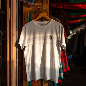 เสื้อยืดผู้หญิงทรงหลวมโอเวอร์ไซส์ ผ้าฝ้ายลำลอง สไตล์สบายๆ รับผลิตแบบ OEM - Product Image 1