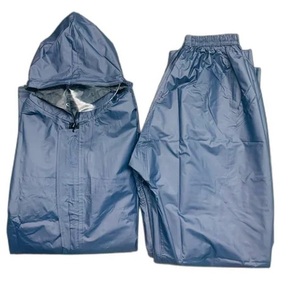 Traje Impermeable de Poliéster Resistente con Capucha para Trabajo al Aire Libre en Invierno - Product Image 2
