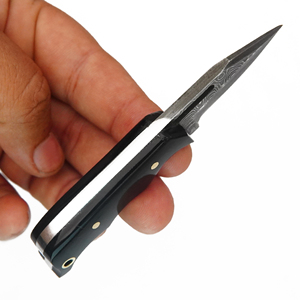 Cuchillo de cuello personalizado OEM de acero de Damasco de espiga completa con mango de hueso y funda de cuero, mini cuchillo colgante para supervivencia, camping y caza - Product Image 4