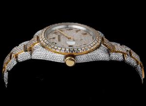 Reloj de diamantes de moda más vendido para damas con diseño delgado y movimiento de cuarzo para uso diario. Disponible al mejor precio del mercado. - Product Image 4