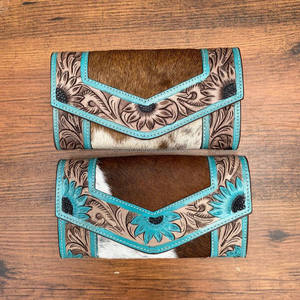 Sac fourre-tout large turquoise en cuir gaufré usiné à la main et portefeuille occidental en cuir de vachette pour femmes Meilleure vente - Product Image 4