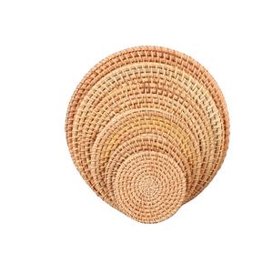 Posavasos Redondo Hecho a Mano de Ratán con Incrustaciones de Cerámica, Diseño Floral Clásico Tejido Natural, Marca TUYET DUNG, Decoración de Mesa de Vietnam - Product Image 1