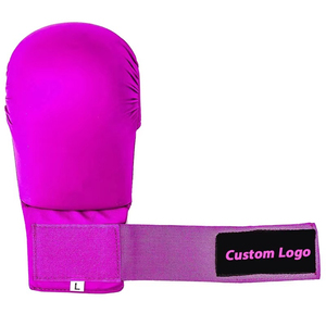 Gants de boxe personnalisés avec logo, équipement d'entraînement professionnel de kickboxing et de boxe, couleur noire unie, gants de frappe pour la boxe - Product Image 5