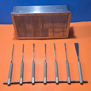 Juego de 7 Moldeadores Cervicales Interspaciales Quirúrgicos V.Mueller con Estuche, Certificación CE, Manual - Product Image 6