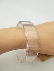 Bracelets en résine faits à la main, impression numérique, teinture unie, accessoires de mode haut de gamme pour femmes, vente en gros, export, marque TCE, modèle - Product Image 5