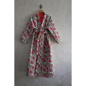 Chaqueta Acolchada de Algodón, Estilo Boho, Reversible, Abrigo Largo para Mujer, Bata Hecha a Mano en India, Chaqueta Kantha - Product Image 3