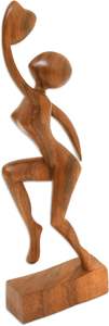 Sculpture figurative abstraite moderne de danseur humain grimpant sur bois poli, représentant la grâce et le rythme du mouvement humain. - Product Image 2