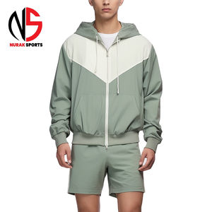 Conjunto Deportivo Personalizable de Dos Piezas, Chaqueta Cortavientos de Satén y Pantalones Cortos, Estilo Casual, con Parches de Nailon, para Invierno, Montaña y Actividades al Aire Libre - Product Image 1