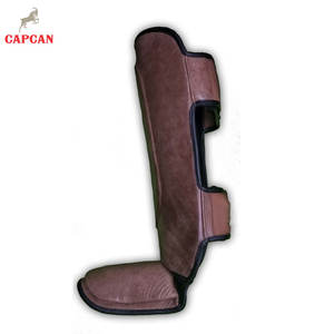 Protection de tibia légère et confortable avec rembourrage absorbant les chocs et maintien sécurisé - Product Image 4