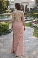 Sari en crêpe de soie lourd de créateur prêt-à-porter avec chemisier et veste brodés |   Collection Fête et Mariage
