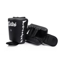 Protection de tibia en cuir véritable sur mesure, qualité supérieure, légère, de qualité professionnelle, pour les combattants sérieux de kickboxing et de karaté