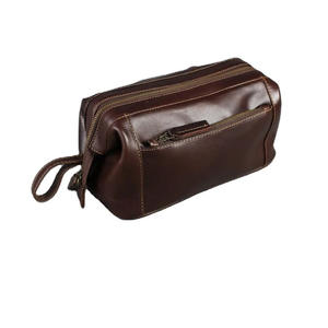 Bolsa de aseo personalizada para hombres, estuche de maquillaje multifuncional, estuche de belleza para viajes de negocios, bolsa de aseo de cuero PU para hombres. - Product Image 5