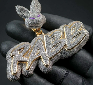 Pendentif Lapin Iced Out en Moissanite, Bijou Hip Hop, Pendentif Lapin Argenté avec Accent Pierre Violette - Product Image 3