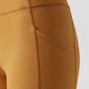Leggings de sport taille haute pour femme, couleur personnalisable, sans couture, effet froncé aux fesses, en tissu tricoté, pour entraînement, fitness et gym - Product Image 5