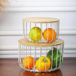 Paniers de rangement en fil d'acier et en bois en gros, bacs organisateurs grande capacité pour cuisine, garde-manger, placard et étagères - Product Image 1