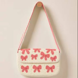 Bolso de mano con patrón de lazo rosa y bordado de cuentas, con solapa blanca y asa superior, para mujer, ideal para fiestas y eventos, hecho a mano - Product Image 1