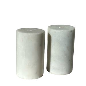 Juego de Salero y Pimentero de Mármol Blanco Hecho a Mano en Forma de Cilindro Liso para Cocina Moderna, Vajilla de Piedra Premium - Product Image 1