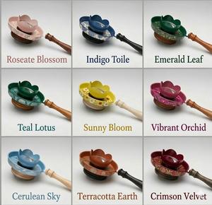 Quemador de incienso metálico con mango de madera |   Quemador de incienso Bakhoor resistente al calor para meditación y pooja en el hogar - Product Image 4