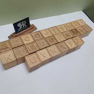 Cubos de Alfabeto de Madera Hechos a Mano, Bloques Educativos para el Desarrollo del Lenguaje y el Juego en Niños Preescolares - Product Image 2