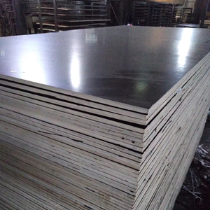 ไม้อัดเคลือบฟิล์มสีดำ เวียดนาม 1220 x 2440/1250 x 2500 มม. ใช้สำหรับงานก่อสร้างแบบหล่อคอนกรีต วัสดุก่อสร้าง - Product Image 1