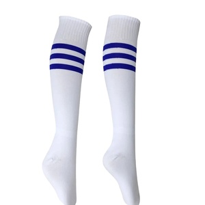 Calcetines de fútbol de diseño personalizado/OEM calcetines tobilleros/calcetines deportivos fabricante calcetines atléticos otoño mezcla de algodón de alta calidad - Product Image 1