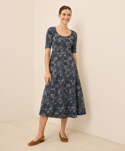 Robe en coton ajustée à col rond pour femme, manches courtes, coupe évasée décontractée, lavable et écologique - Product Image 3