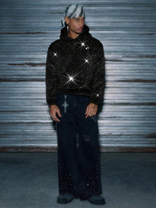 เสื้อฮู้ดดี้ผู้ชายประดับคริสตัลสีดำทรงโอเวอร์ไซส์ สไตล์สตรีทแวร์ ผ้าคอตตอนผสม ผลิตตามสั่ง พร้อมบริการผลิตและจัดหา - Product Image 4