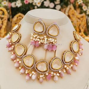 Juego de Joyería de Lujo en Tono Dorado con Circonitas y Perlas, Aretes Colgantes para Boda - Product Image 3