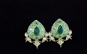 Luxury Hand Painted Meenakari <b>Stud</b> <b>Earrings</b> 18k Gold Plated Natural Emerald Polki Kundan Enamel <b>Earrings</b> Traditional <b>Fine</b> - Product Image 2