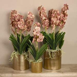 Pot de fleurs en métal noir Homesake avec design martelé au meilleur prix - Product Image 5