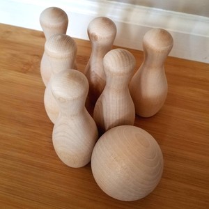 Juego de Bolos de Madera Natural Mini para Niños, Juego de Skittles de Escritorio, Juguete Deportivo de Interior, Juguete Educativo de Madera Ecológico para Niños Pequeños - Product Image 6