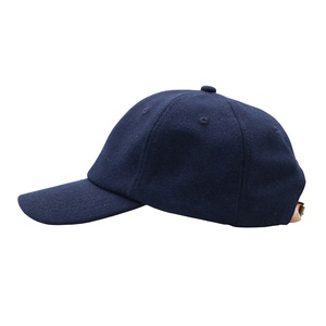 Casquette souple à 6 panneaux vierge, design personnalisé, en tissu Melton, mélange de laine, avec sangle en cuir et boucle métallique, non structurée, style Dad Hat - Product Image 6