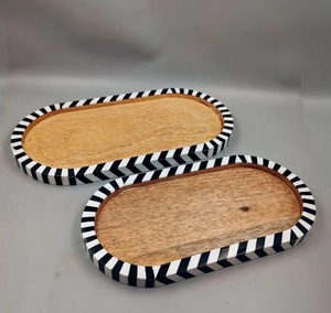 ถาดเสิร์ฟไม้เอนกประสงค์พร้อมลายพิมพ์เคลือบเงา ออกแบบเฉพาะบุคคลสำหรับตกแต่งบ้าน ร้านอาหาร โรงแรม - Product Image 4