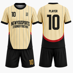 Camiseta de Fútbol Personalizada de Alta Calidad en Poliéster, Jersey con Impresión por Transferencia de Calor, Corte Automatizado, MOQ Bajo - Product Image 1