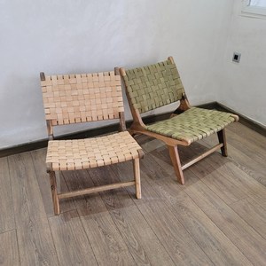 Chaise de salle à manger marocaine artisanale écologique en bois massif avec assise en cuir tressé, style bohème moderne pour appartement - Product Image 5