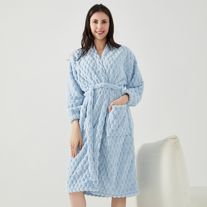 Bata de baño para mujer de otoño-invierno, de terciopelo coral grueso, manga larga, holgada, de algodón a cuadros, para el hogar, estilo informal - Product Image 5