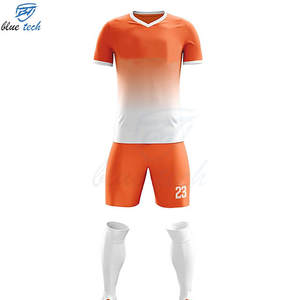 Ensemble d'uniformes de football personnalisés imprimés, maillot et short respirants à séchage rapide pour hommes, vente en gros pour équipes de football OEM - Product Image 6